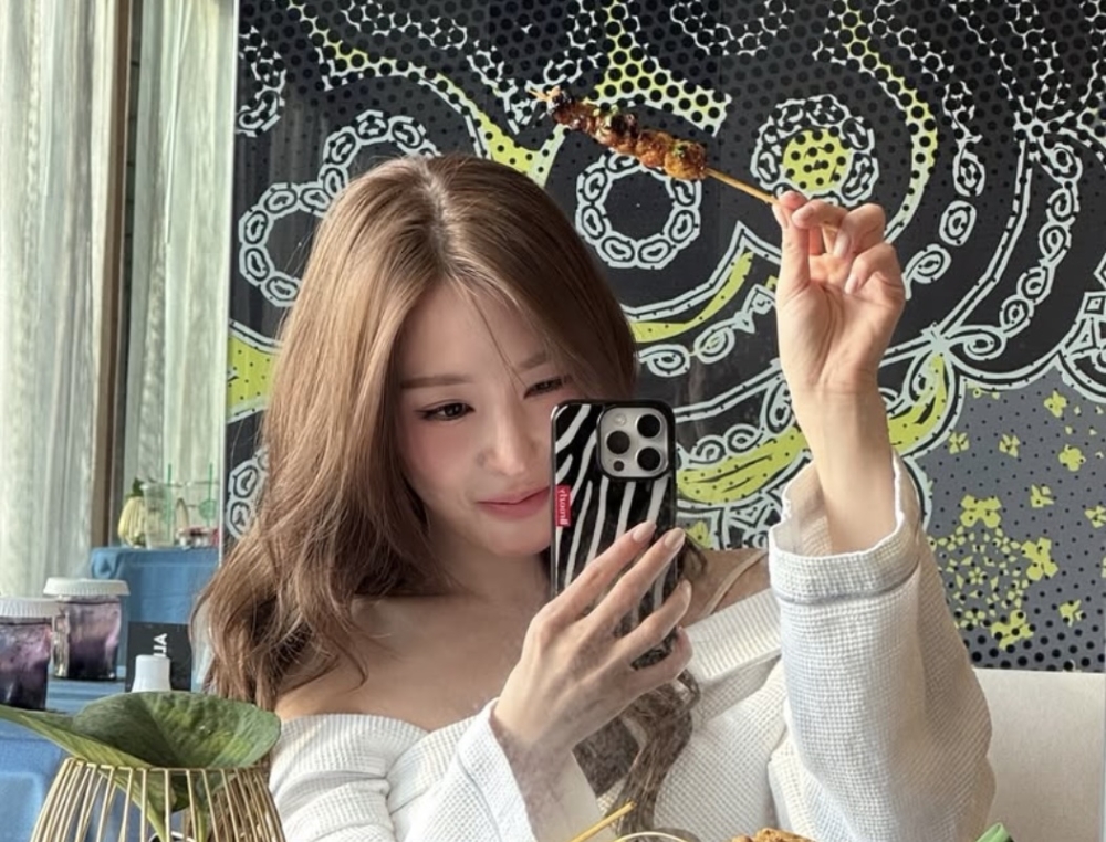 Girls’ Generation Tiffany confirms relationship on IG, no wedding date set yet