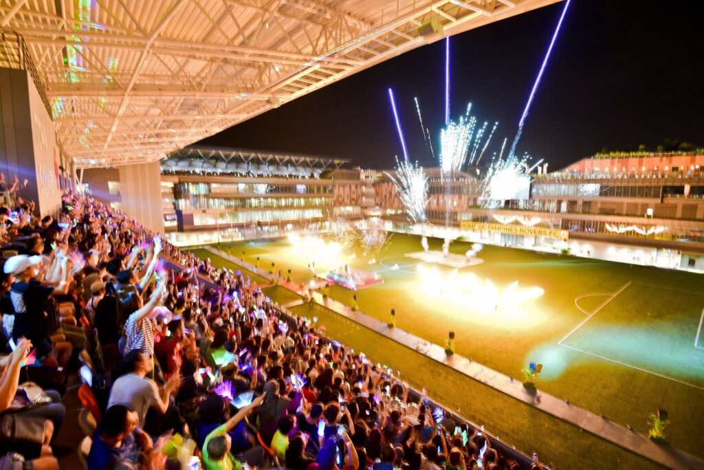 Enjoy fireworks, games, and more at these 7 heartland spots