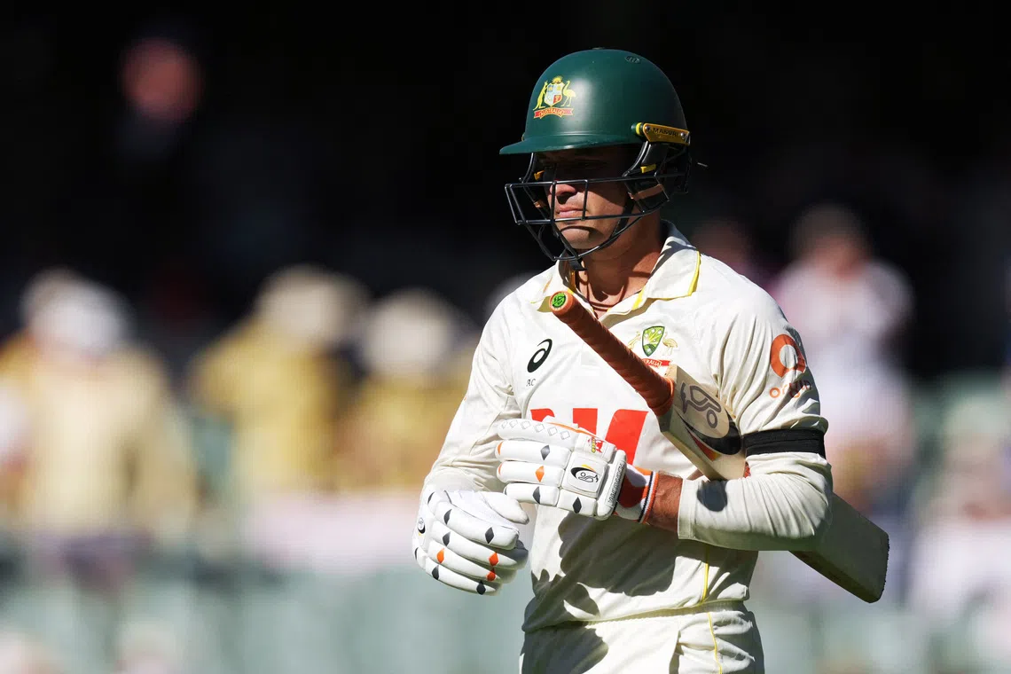 England unhappy with review technology after Carey reprieved in Adelaide test