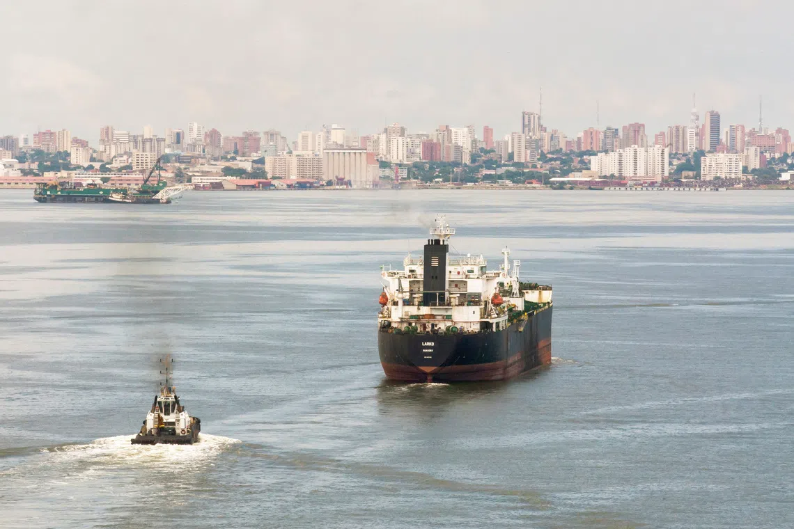 Trump orders blockade of sanctioned oil tankers leaving, entering Venezuela