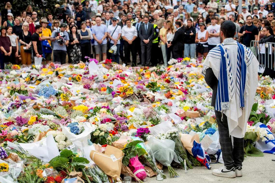 Australia holds first funeral for Bondi Beach attack victims