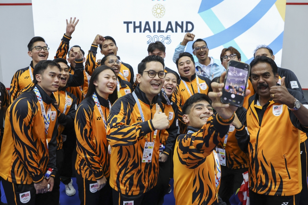 Malaysia breaks SEA Games medal tally record abroad with 221 medals in Bangkok
