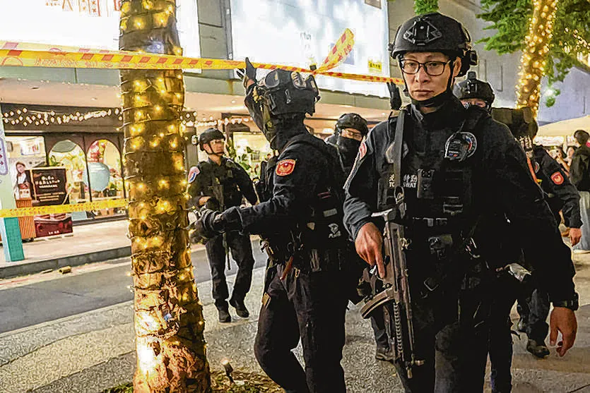 Taiwan president vows full inquiry into deadly subway attack