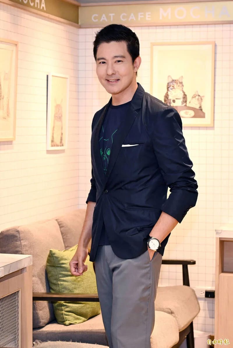 He Says Cancer Surgery Accident Left Him Unable to Eat