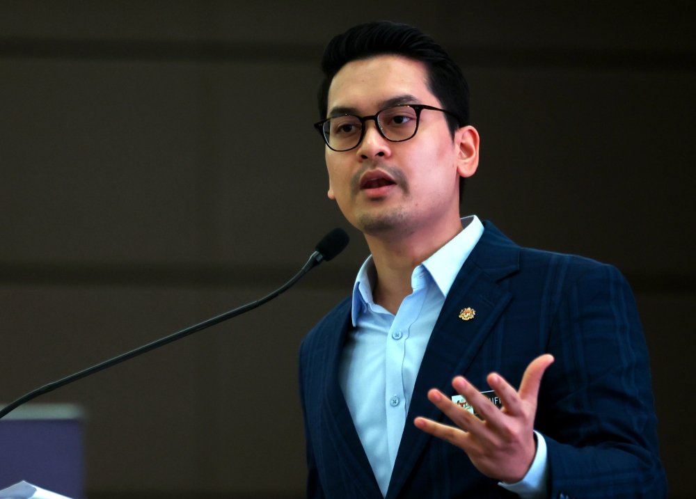 Youth and sports minister urges young people to build character and take on greater responsibilities