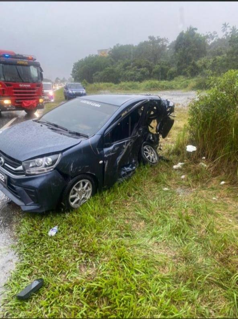 Two-year-old girl killed, seven hurt in Perodua Axia collision in Kuala Terengganu