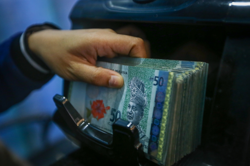 Twelve days up and counting: Ringgit opens stronger against US dollar
