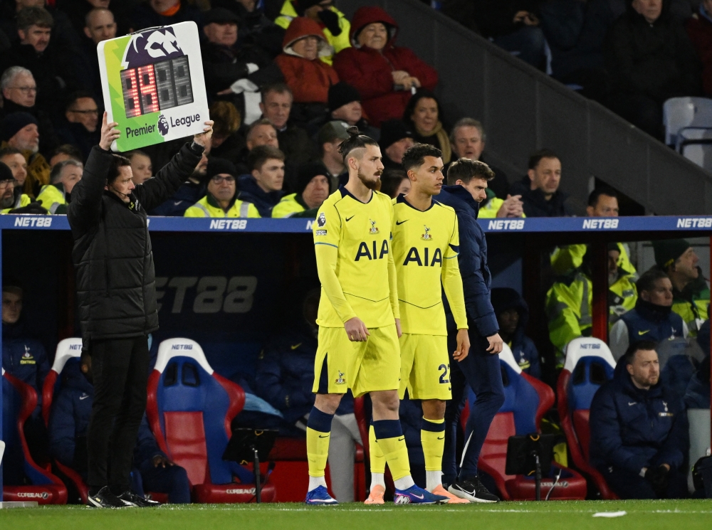 Spurs forward Brennan Johnson completes £35m move to Crystal Palace in club‑record deal