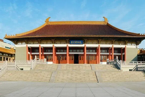 Custodians or thieves? When China’s treasures are lost from within