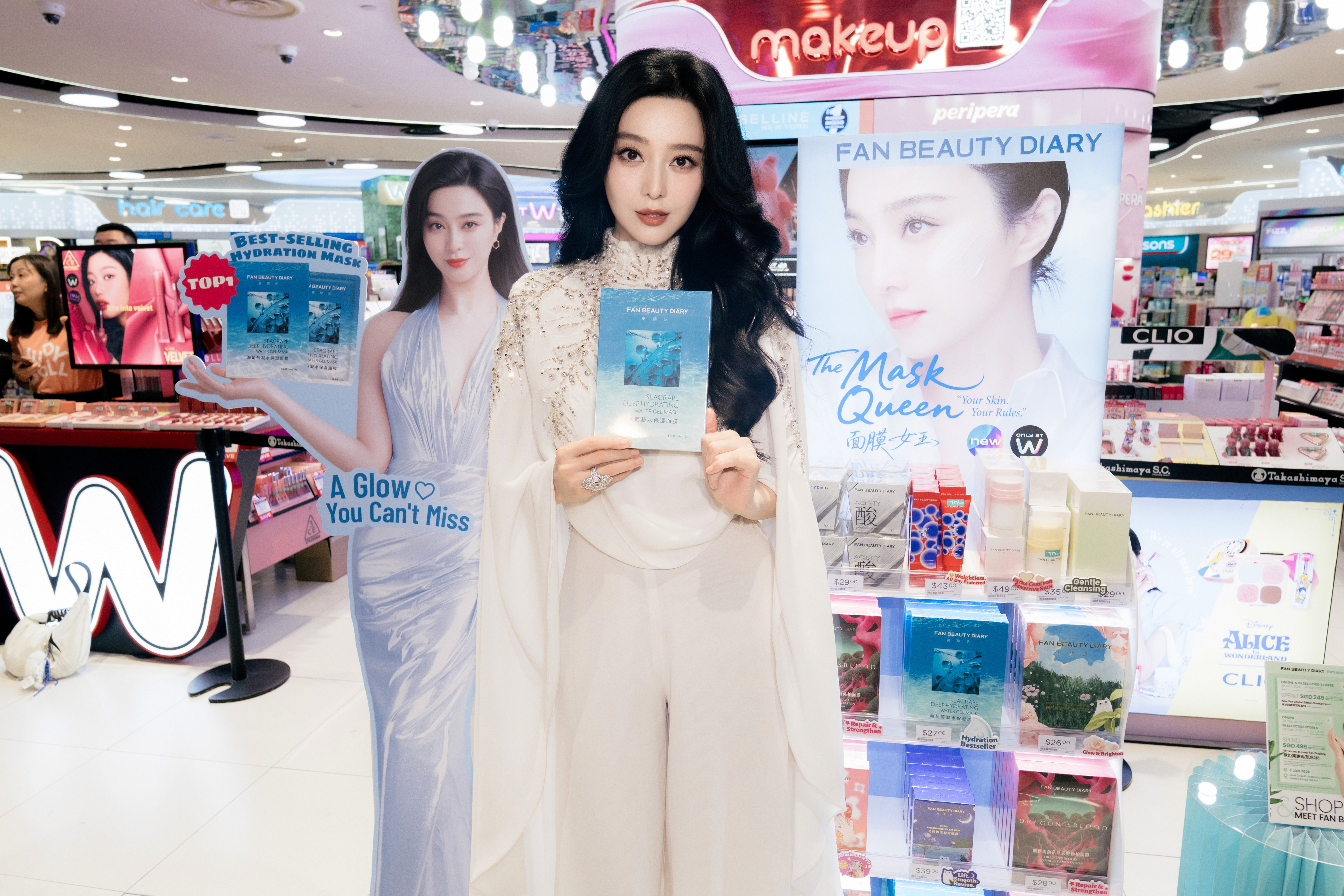 Fan Bingbing reveals daily 40-minute skincare routine, hope women can spend more time to treat themselves well