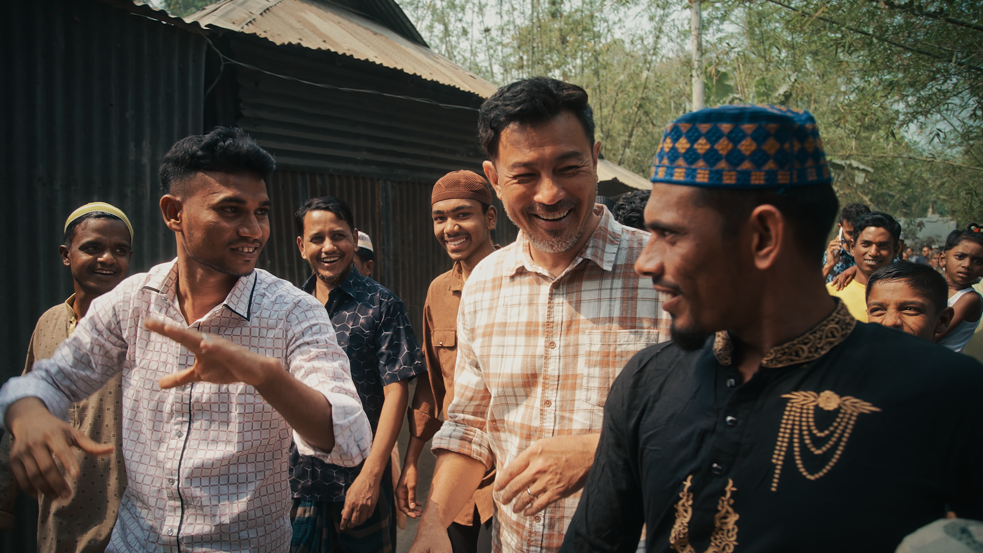 Darren Lim recounts squeezing into ‘toilet-sized space’ with 10 people for 10 hours in Bangladesh for travelogue