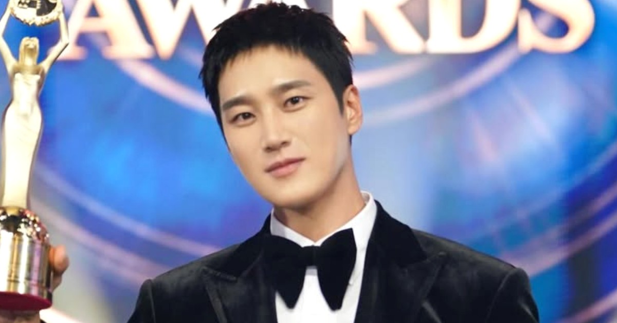 Ahn Bo-hyun reveals he quit hosting due to 'severe' colour blindness