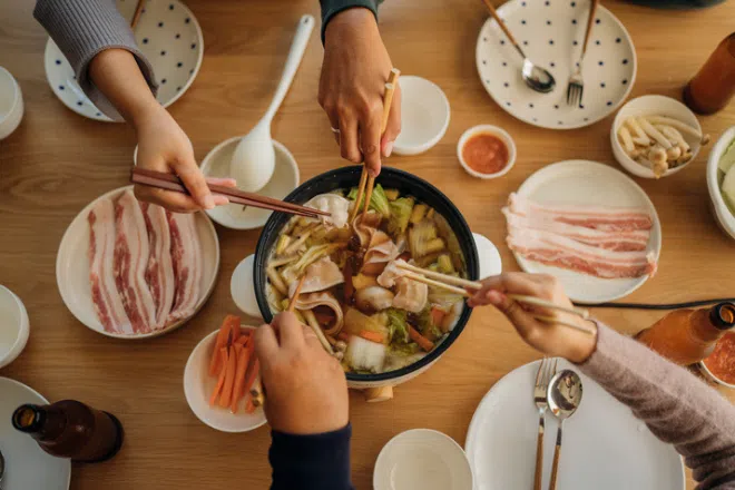 How to choose the best steamboat pot for your 2026 CNY feasts
