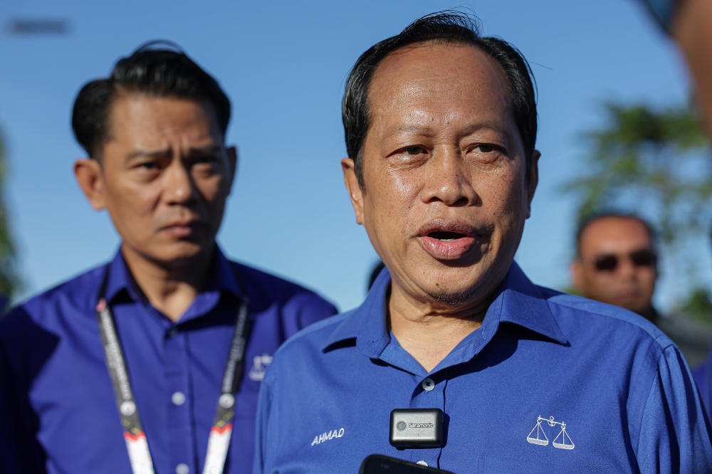 Umno general assembly motions to set party’s direction for GE16, says Ahmad Maslan