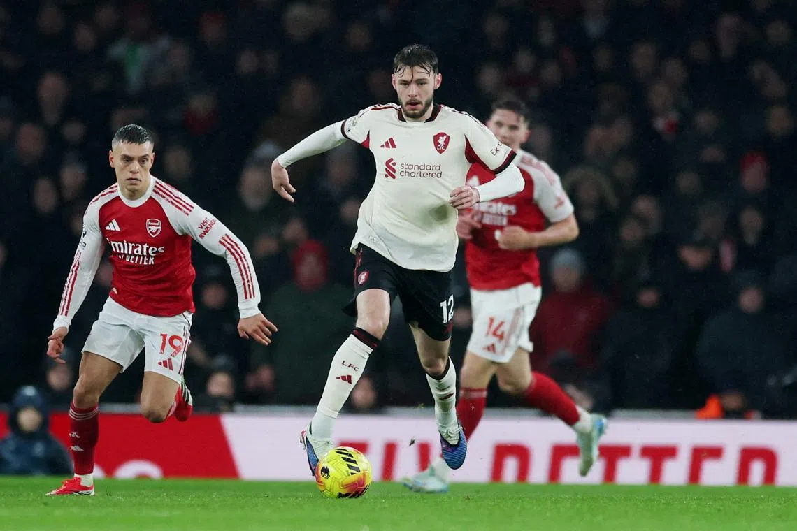 Liverpool's Bradley to undergo surgery on knee injury