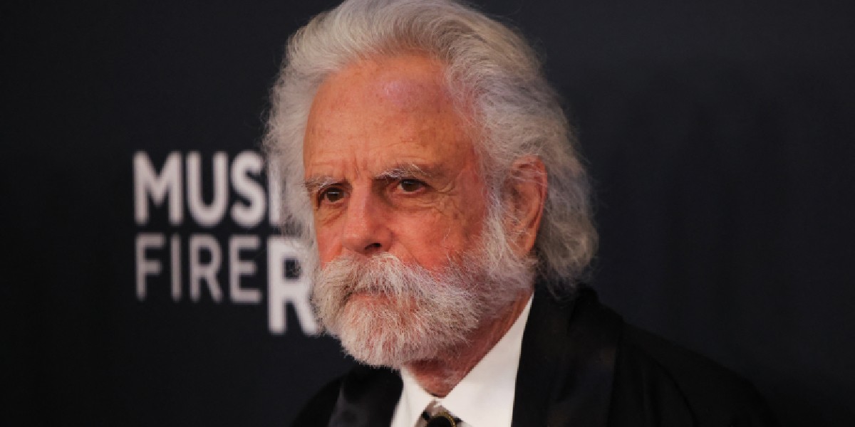 Bob Weir, Grateful Dead co-founder and rhythm guitarist, dead at 78