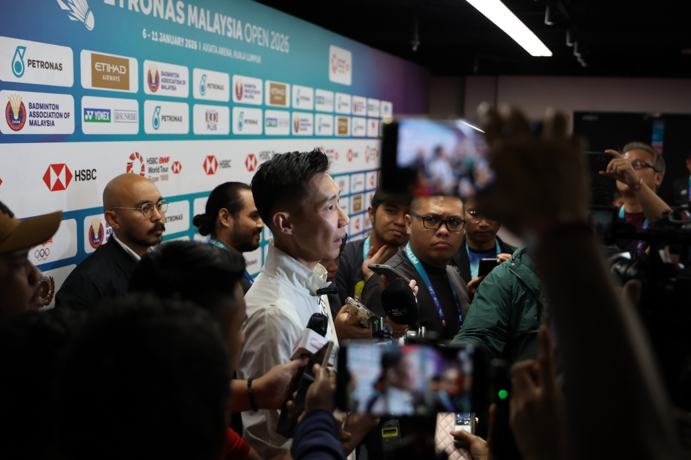 Back in charge: Lee Chong Wei hails Tey Seu Bock’s return to senior men’s singles camp