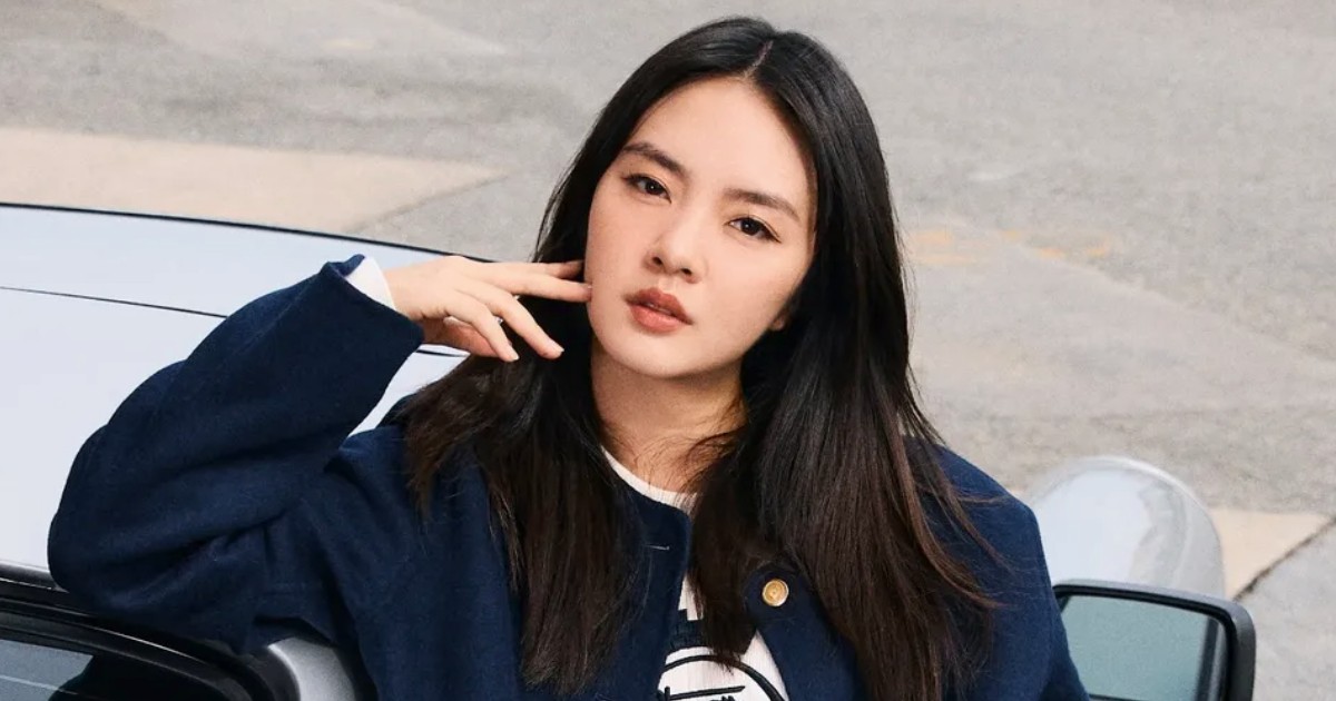 Chantalle Ng plays office lady in new drama, says 'perfect life' is morning yoga and fish beehoon soup for lunch