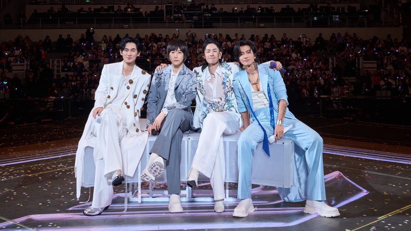 He Fell Again On Stage At F4 Concert