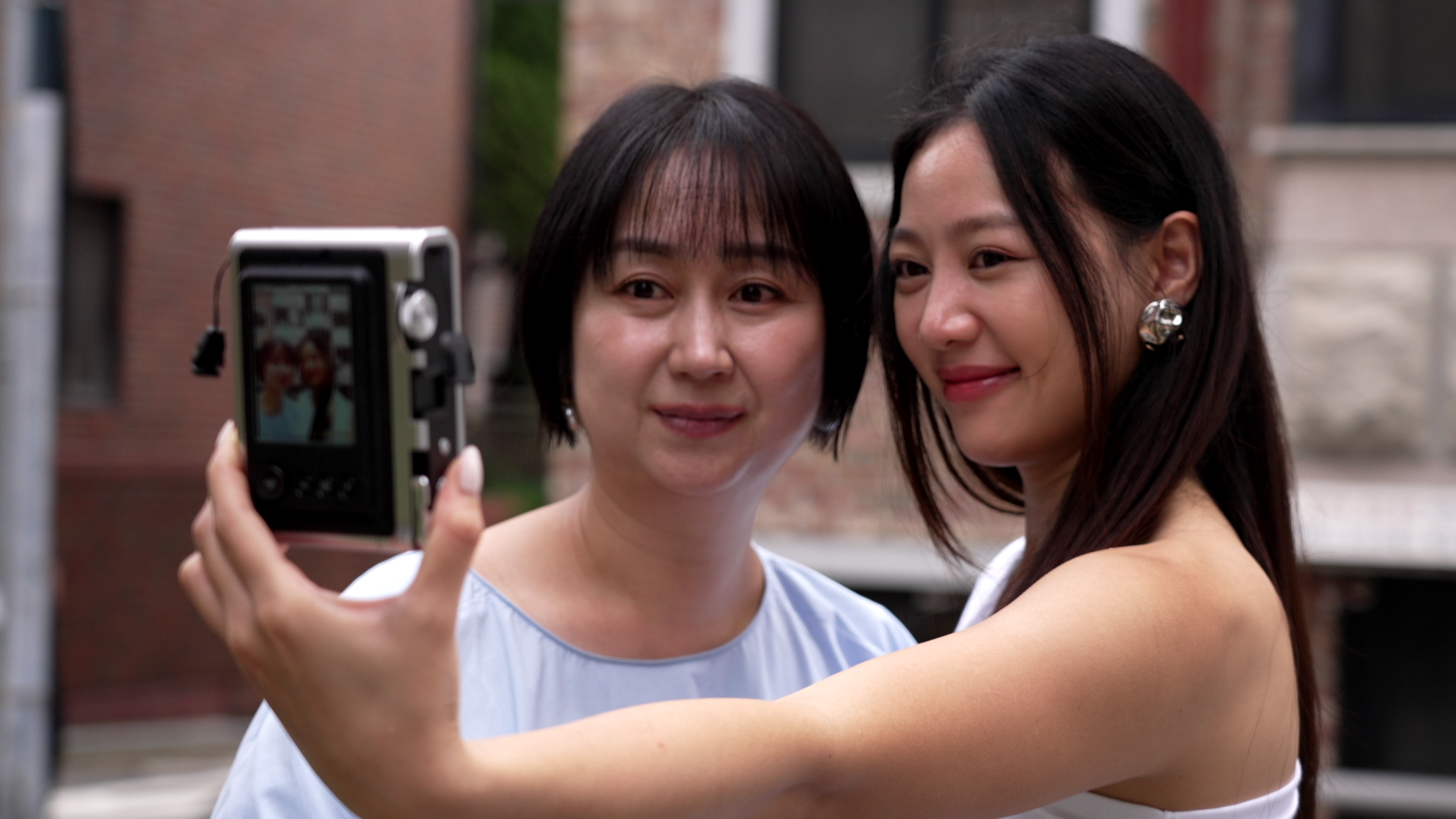 Tasha Low reunites with former manager and member of her K-pop girl group, recalls her stress back then