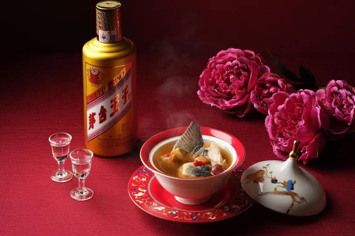 Fugu yusheng and more: Si Chuan Dou Hua Restaurant’s Chinese New Year delights 