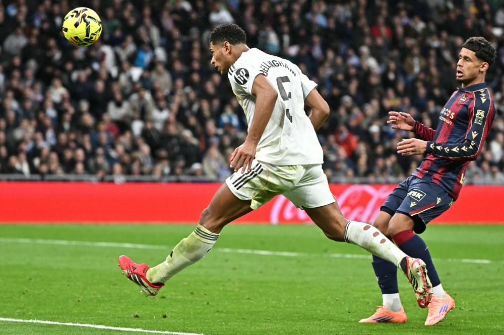 Mbappe lifts Madrid amid Bernabeu fury as Villarreal stumble in costly Betis defeat