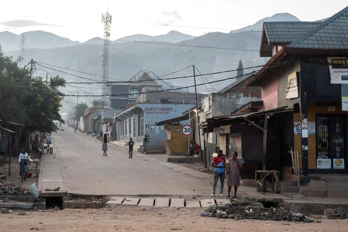 Army returns to strategic east Congo town after rebel withdrawal