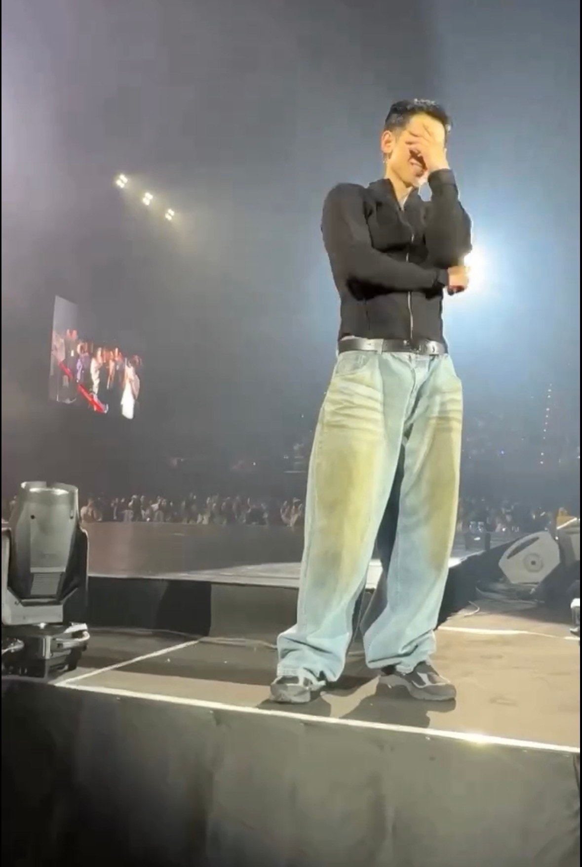 Rain Called Out Fan For Not Dancing At Concert; Apologises After Finding Out The Truth