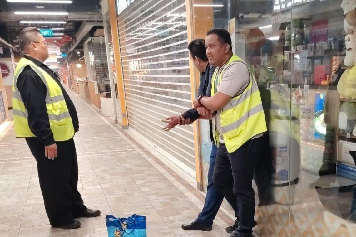 Man nabbed after allegedly assaulting Tower Transit staff, spraying fire extinguisher in Yishun