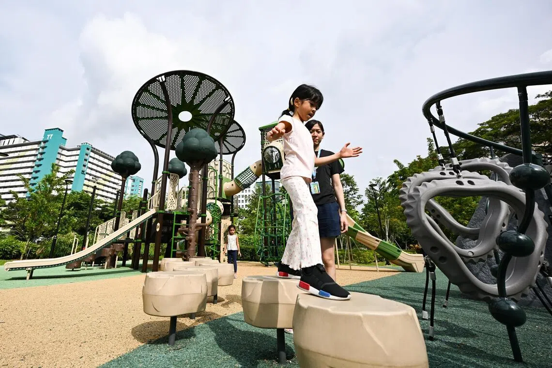 Play in, screens out, and building a healthy relationship with our devices