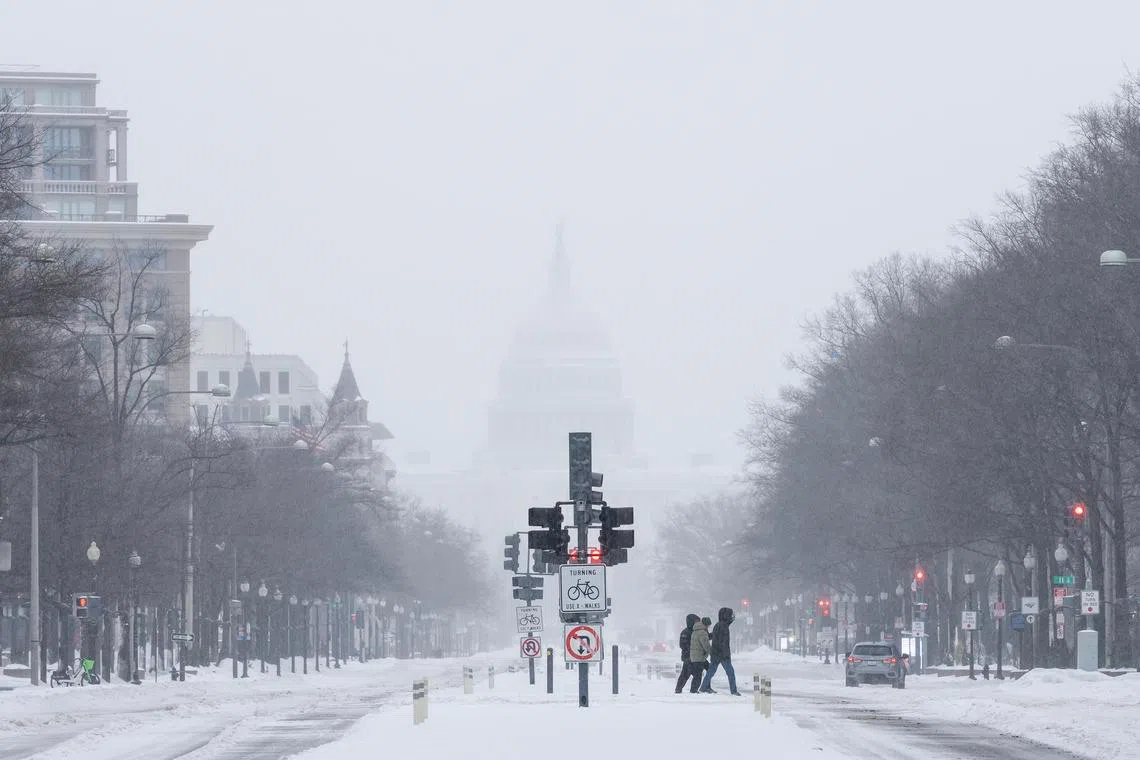 What causes thundersnow, one of weather’s rarest spectacles