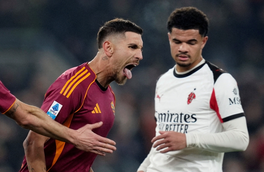 Milan held 1-1 by Roma as title hopes fade with Inter now five points clear