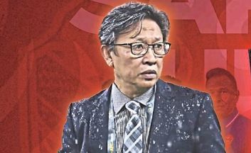 Look at man in the mirror