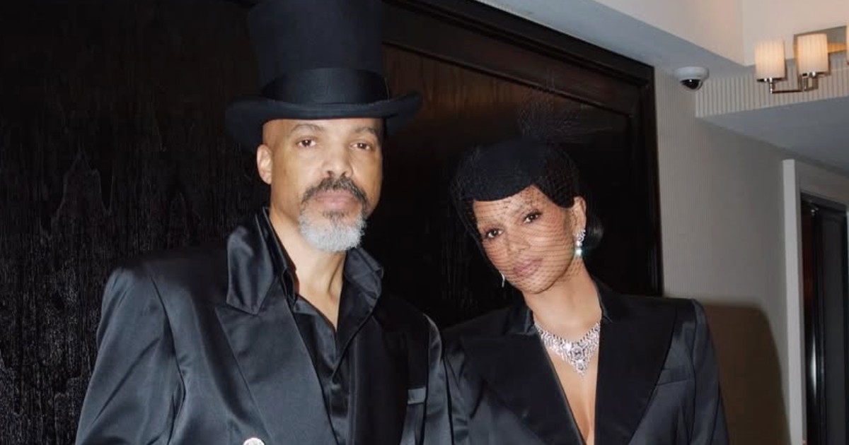 Halle Berry confirms engagement to Van Hunt