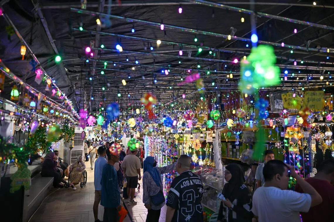 Ramadan bazaar kicks off in Geylang Serai with Hari Raya light-up