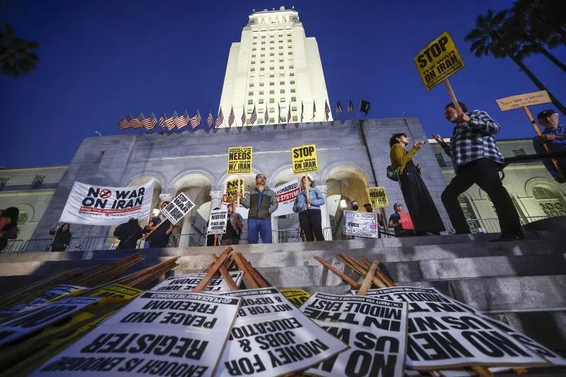 Reckless Trump jumps into Iran morass that is deeper than he thought