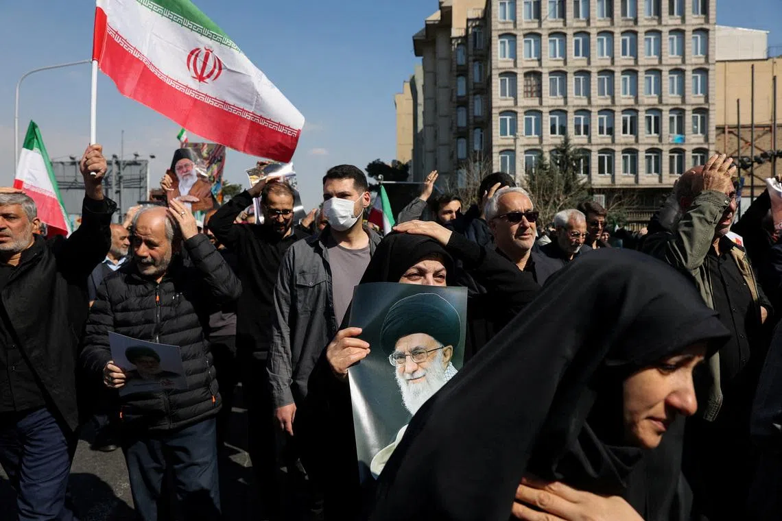 Iranian hardline clerics seek swift naming of new supreme leader
