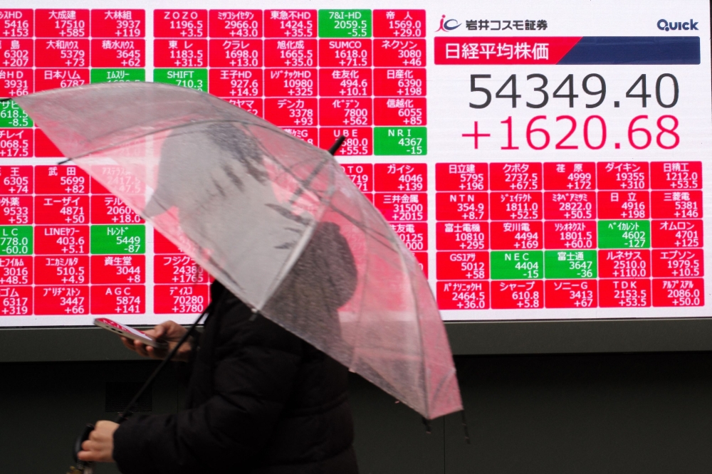 Asian markets rise as oil stabilises on talk of IEA reserve release