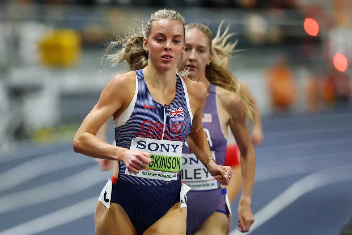 Hodgkinson trained in borrowed shoes after losing luggage