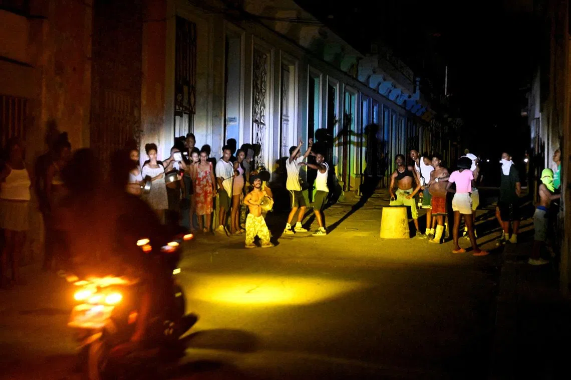 Cuban power grid collapses for second time in a week amid US oil blockade